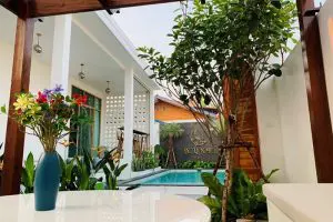 เดอลูน่า เดอะพูล เกาะล้าน / De Lunar The Pool Kohlarn