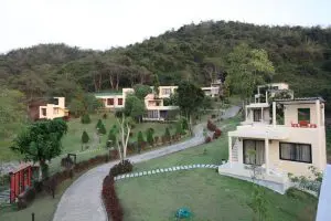 ไฮซีน รีสอร์ท สวนผึ้ง / Hi-Scene Resort Suanphueng