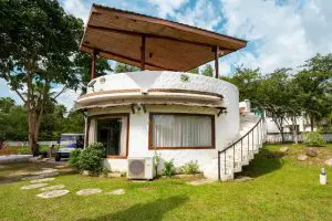 สวิส วัลเลย์ ฮิพ รีสอร์ท / Swiss Valley Hip Resort