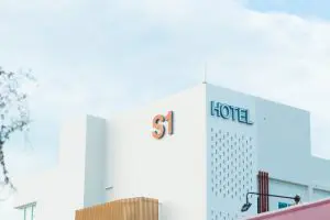 โรงแรมเอสวัน ตรัง / S1 Trang Hotel