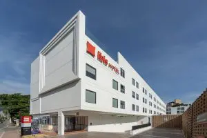 โรงแรม ไอบิส เชียงใหม่ นิมมาน เจอร์นีย์ฮับ / ibis Chiang Mai Nimman Journeyhub
