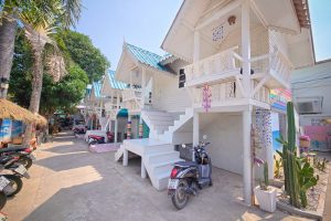 บ้านต้นลำใย เกาะล้าน รีสอร์ท / Baan Tonlumyai Kohlarn Resort