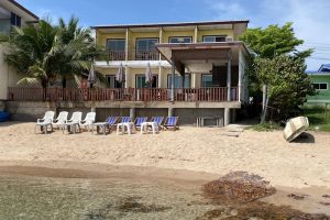 ซันไชน์ รีสอร์ท เกาะล้าน / Sunshine Resort Kohlarn