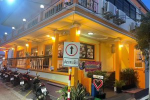 ชลาลัย รีสอร์ท เกาะล้าน / Chalalai Resort Kohlan