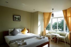 โกลเด้นบีช บางแสน / Golden Beach Bangsaen