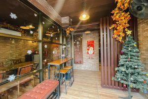 ทรี ปาล์ม เฮ้าส์ บางแสน / Three Palms House Bangsaen
