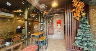 ทรี ปาล์ม เฮ้าส์ บางแสน / Three Palms House Bangsaen