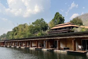 เดอะฮับ เอราวัณ รีสอร์ท กาญจนบุรี / The Hub Erawan Resort Kanchanaburi