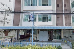 พอใจ เกสเฮ้าส์ บางแสน / Porjai Guesthouse Bangsaen