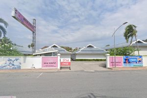 สกาย เกสท์เฮ้าส์ บางแสน / Sky Guesthouse Bangsaen