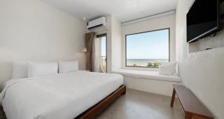 โรงแรม ซูวาลา บางแสน / Zuwala Hotel Bangsaen