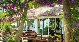 ลริสสา เสม็ด รีสอร์ท / Larissa Samed Resort