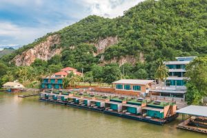 บลู สกาย ราฟท์ รีสอร์ท กาญจนบุรี / Blue Sky Raft Resort Kanchanaburi