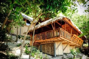 พีพี ภู ชาเล่ต์ รีสอร์ท / Phi Phi Phu Chalet Resort