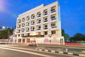 วิลล่า เดอร์ ข้าวสาร / Villa De Khaosan