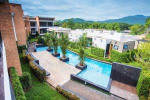 โรงแรมบีทู แม่ฮ่องสอน พรีเมียร์ รีสอร์ท / B2 Mae Hong Son Premier Resort