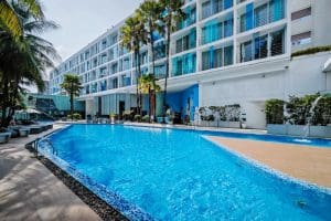 โรงแรมบาราคูด้า ฮีตัน พัทยา / Hotel Baraquda Heeton Pattaya