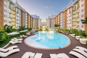 โรงแรมวินด์แฮม จอมเทียน พัทยา / Wyndham Jomtien Pattaya Hotel