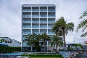 โรงแรมวรริตา โคว์ฟ / Worita Cove Hotel