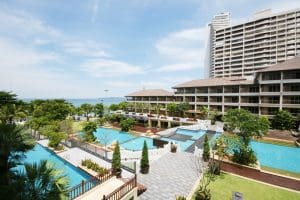 เดอะ เฮอริเทจ พัทยา บีช รีสอร์ท / The Heritage Pattaya Beach Resort