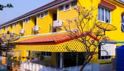 รักบ้านเกิดเฮ้าส์ เกาะสีชัง / Rakbankerd House Koh Sichang