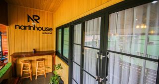 นารินเฮ้าส์ เกาะสีชัง / Narin House Koh Sichang