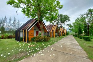 ตะนาวศรี แอนด์ ครีค ไซด์ รีสอร์ท / Tanaosri & Creek Side Resort