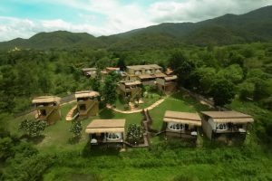 มนดารา วิลล่า แอนด์ แกลมปิ้ง / Mondara Villa and Glamping