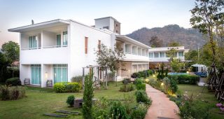 แพรรี่ ฮิลส์ รีสอร์ท เขาใหญ่ / Prairie Hills Resort Khao Yai