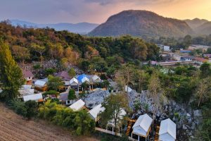 มองต์บลังค์ เบส แคมป์ เขาใหญ่ / Mont Blanc Base Camp Khaoyai