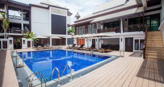 โรงแรมเฮือนนานา บูติค แพร่ / Huern na na Boutique Hotel Phrae