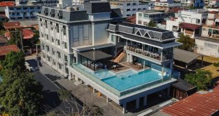 โรงแรมเฮือนขันทอง แพร่ / Huern Kan Thong Hotel Phrae