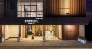 โรงแรมสุมิตตยา เชียงใหม่ / Sumittaya Chiangmai Hotel
